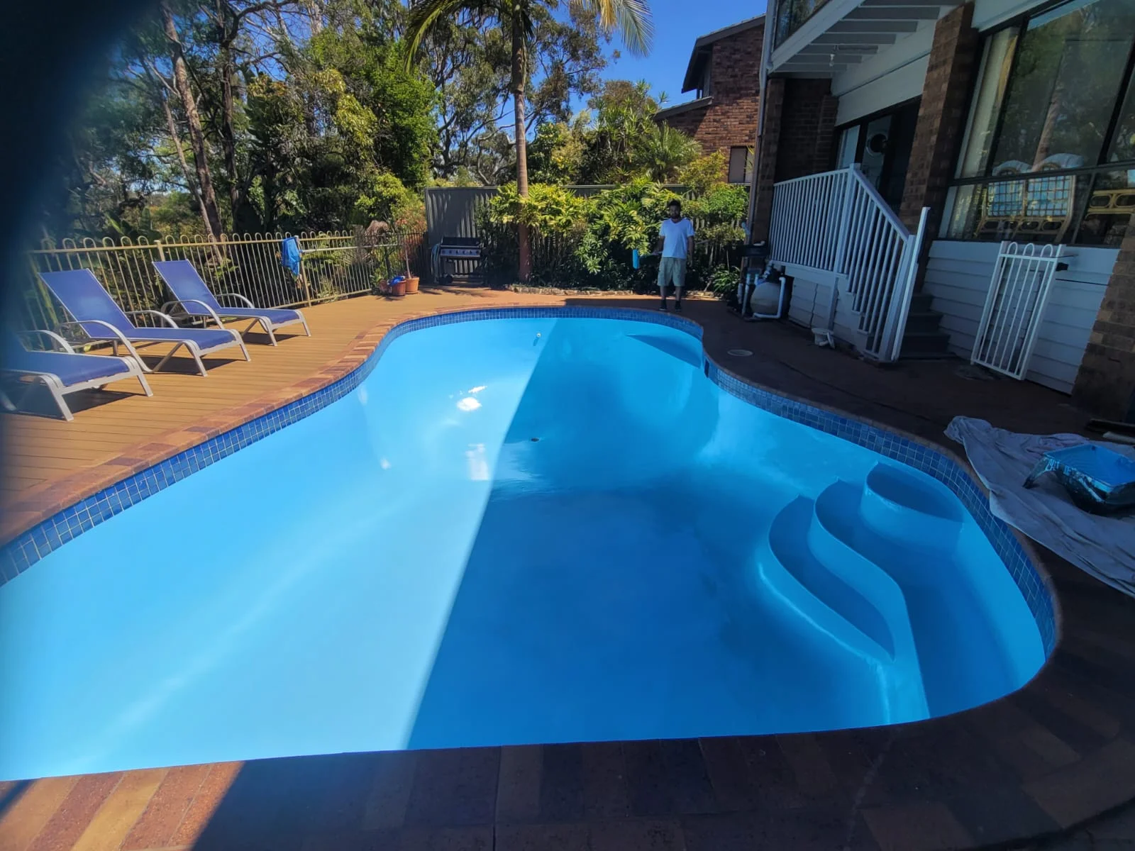 APP Pool Painting Images 1